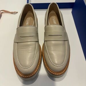 Stuart Weitzman Parker Lift Loafers
US5.5 • Beige